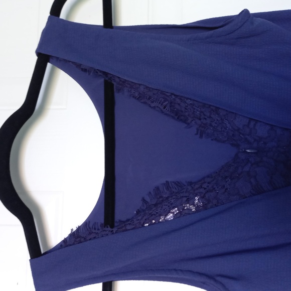 Forever 21 Fit and Flare Lace Dress XS - Picture 3 of 6